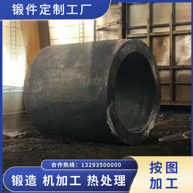 PEC系列新型顎式破碎機筒鍛件